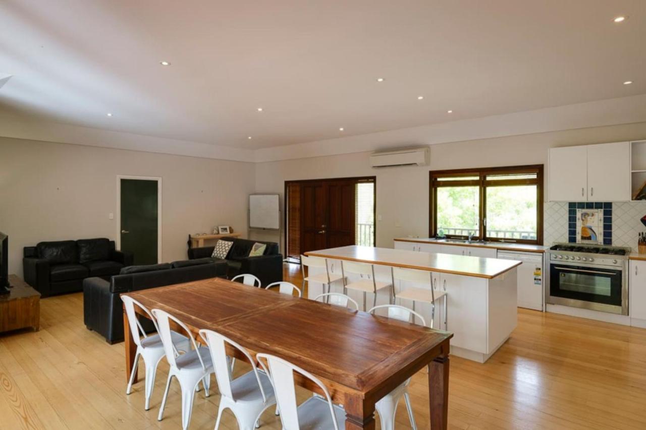 Norfolk Trails Forest Retreat By Meelup Reserve - B&B Dunsborough