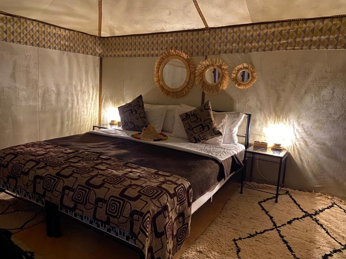 Under Stars Desert Camp - Chambres d’hôtes