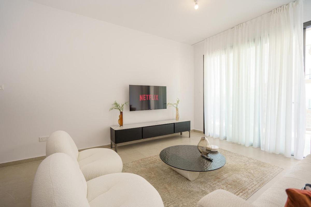 Kalamon Luxury Suite 105 - B&B
