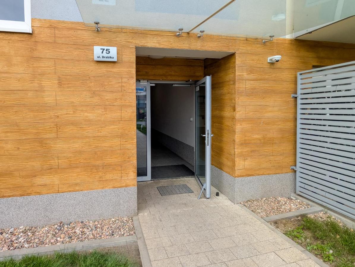 Jagodno Comfort Apartment by BookingHost - B&B Breslavia