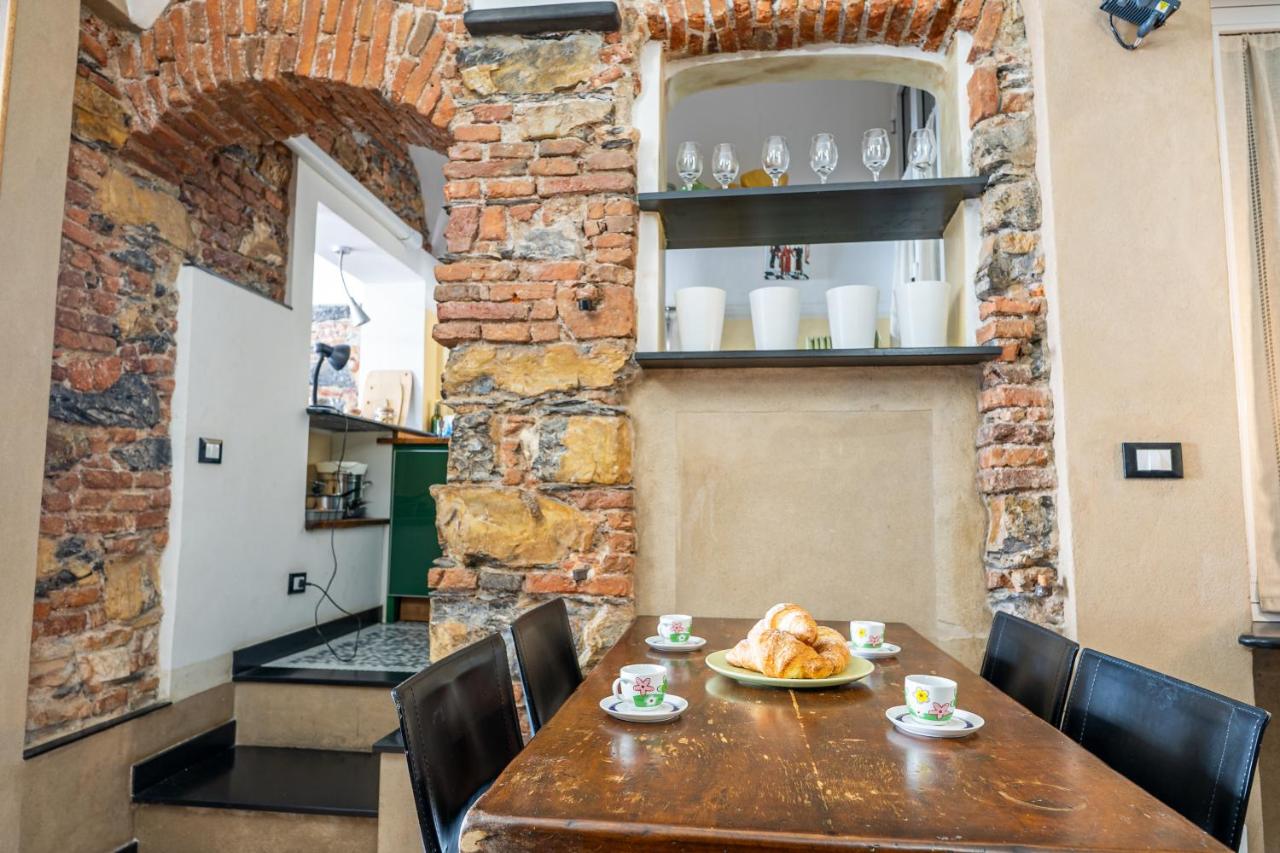 lovingenoa Natural Light - B&B Genova