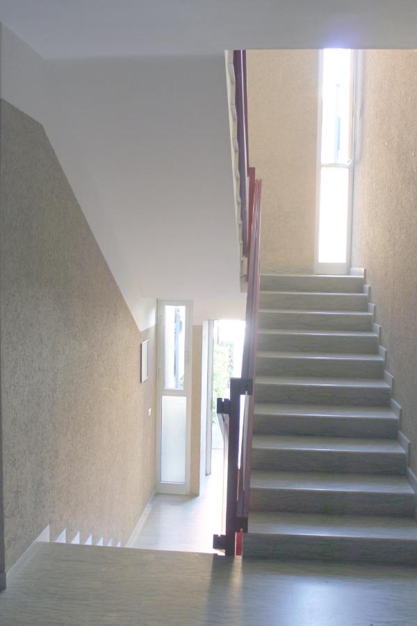 KAI Apartment - Chambres d’hôtes Villa Rosa