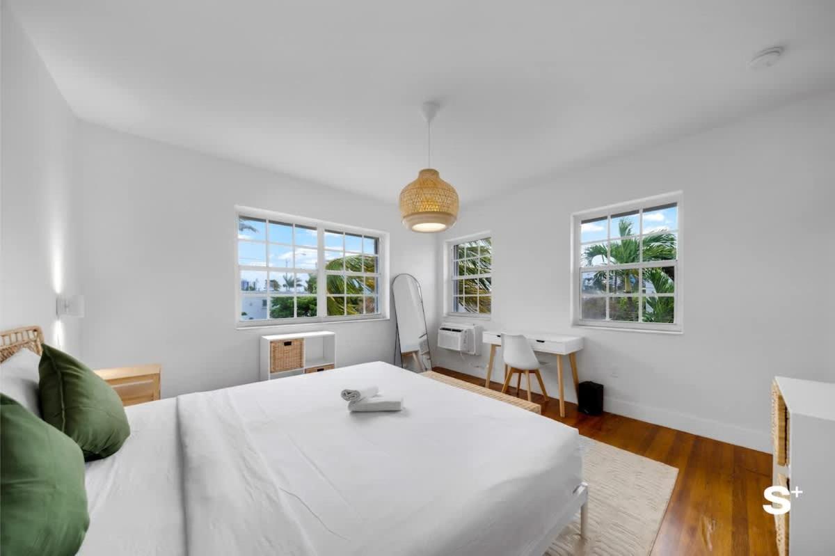 Beachside 1-BD Retreat with Free Parking - B&B Miami Beach