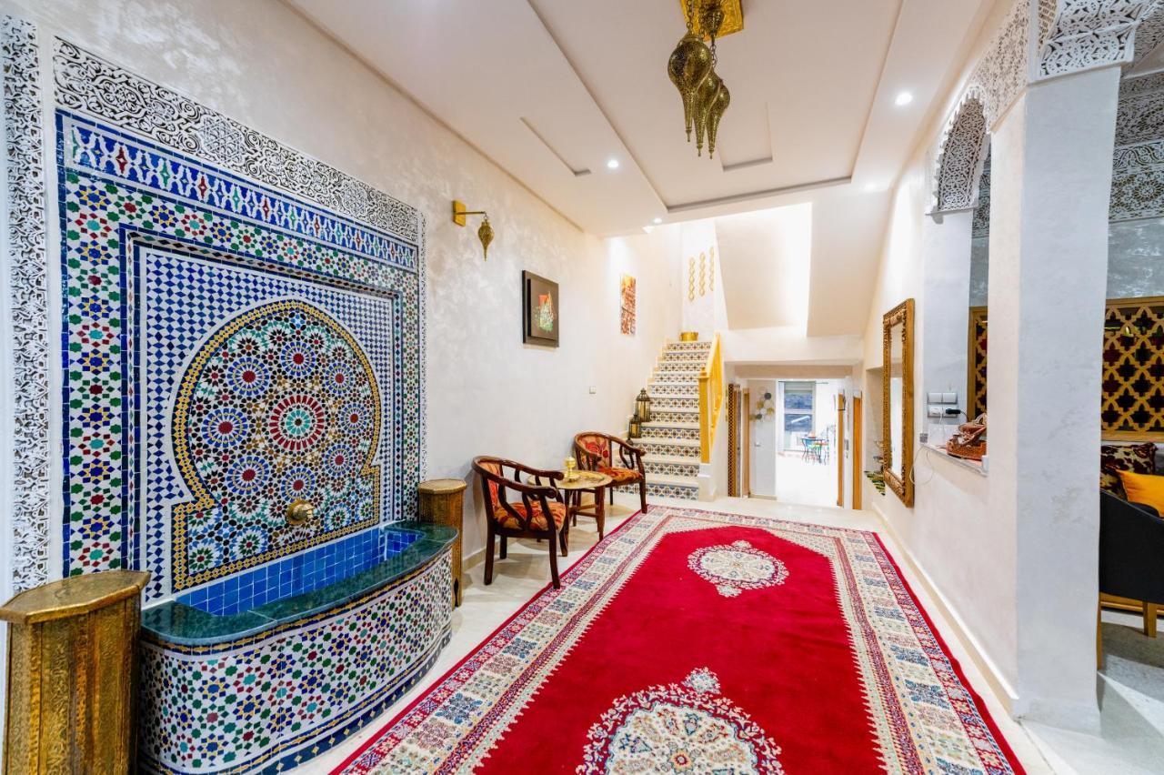 Riad Les Champs De Fès - B&B