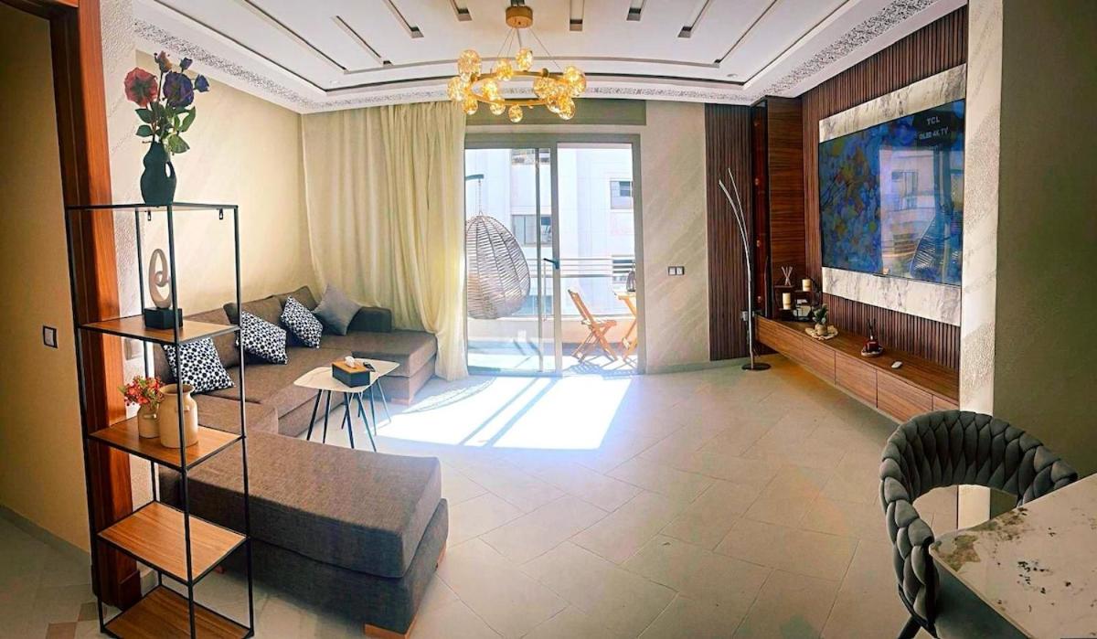 Appartement confortable à deux pas de la Marina - B&B Agadir