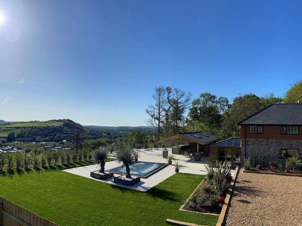 Forest View - B&B Pontyclun