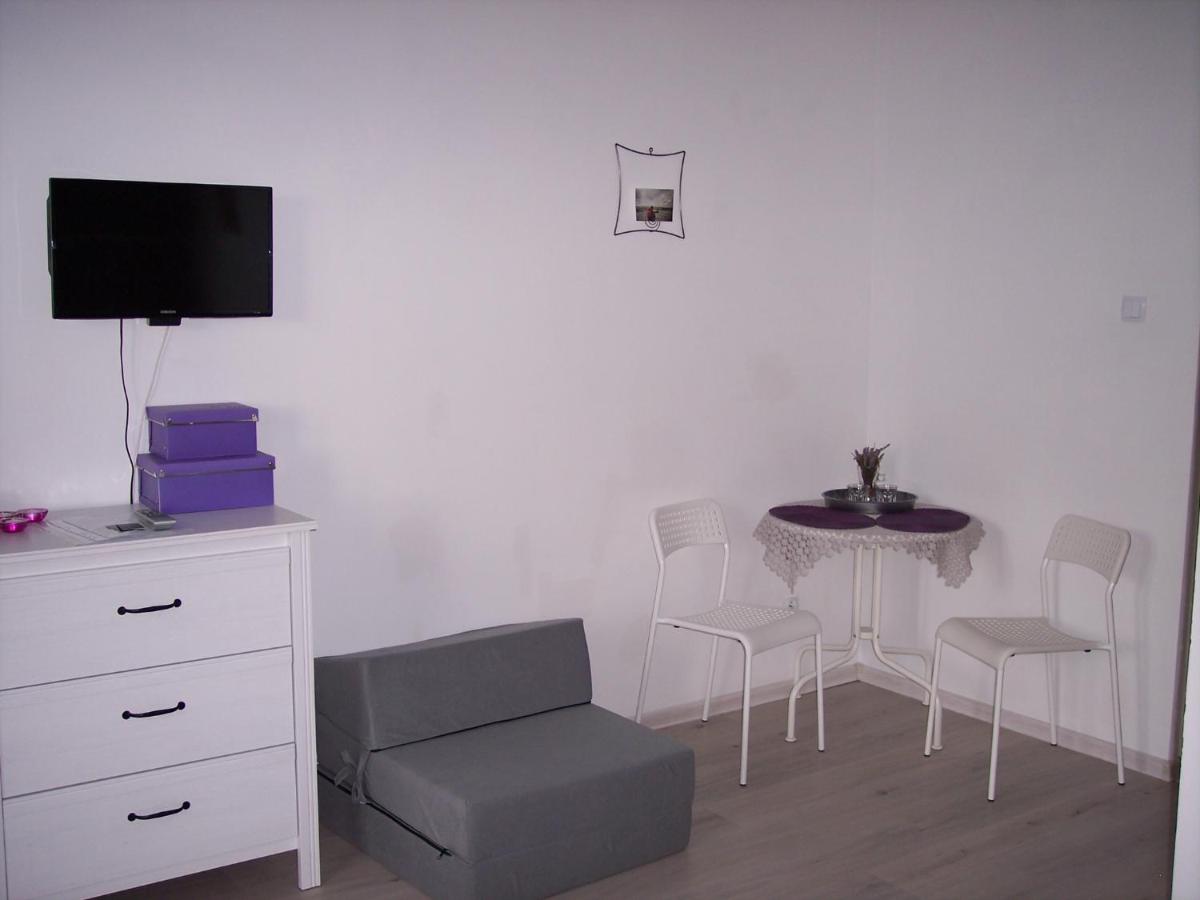 Dreibettzimmer mit Balkon