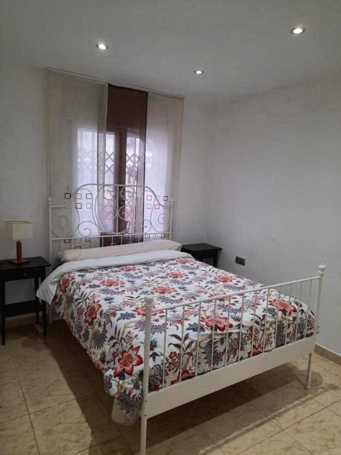 Sweet house close to airport - B&B