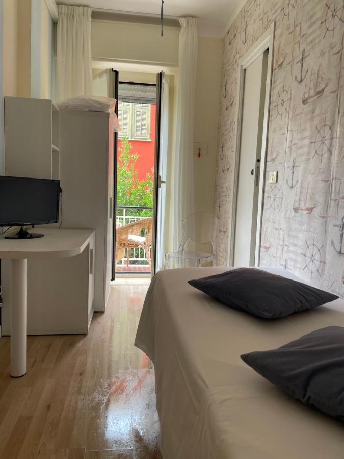 Habitación Individual con baño privado