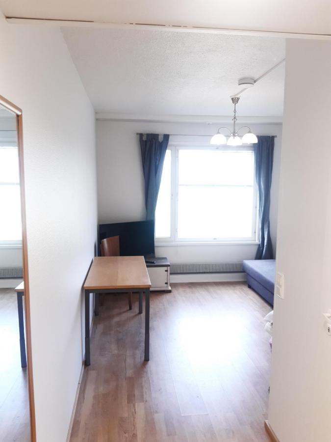 Pieni ja edullinen asunto Iittalan keskustassa - B&B
