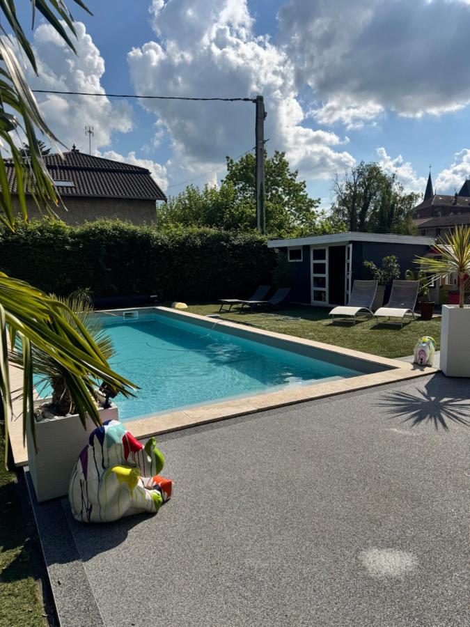 Cozy apartment - Ferienwohnung Neuville-les-Dames