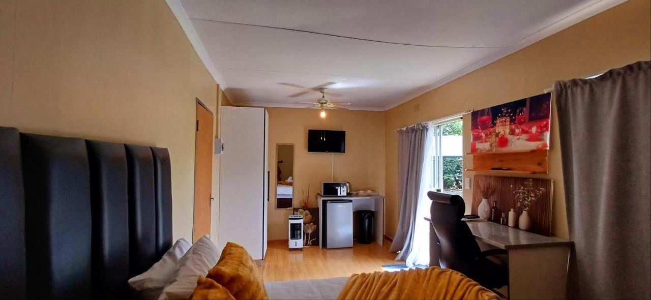 Risima guest house - Ferienwohnung