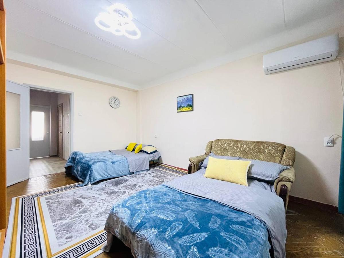 Уют для большой семьи на проспекте Достык - B&B