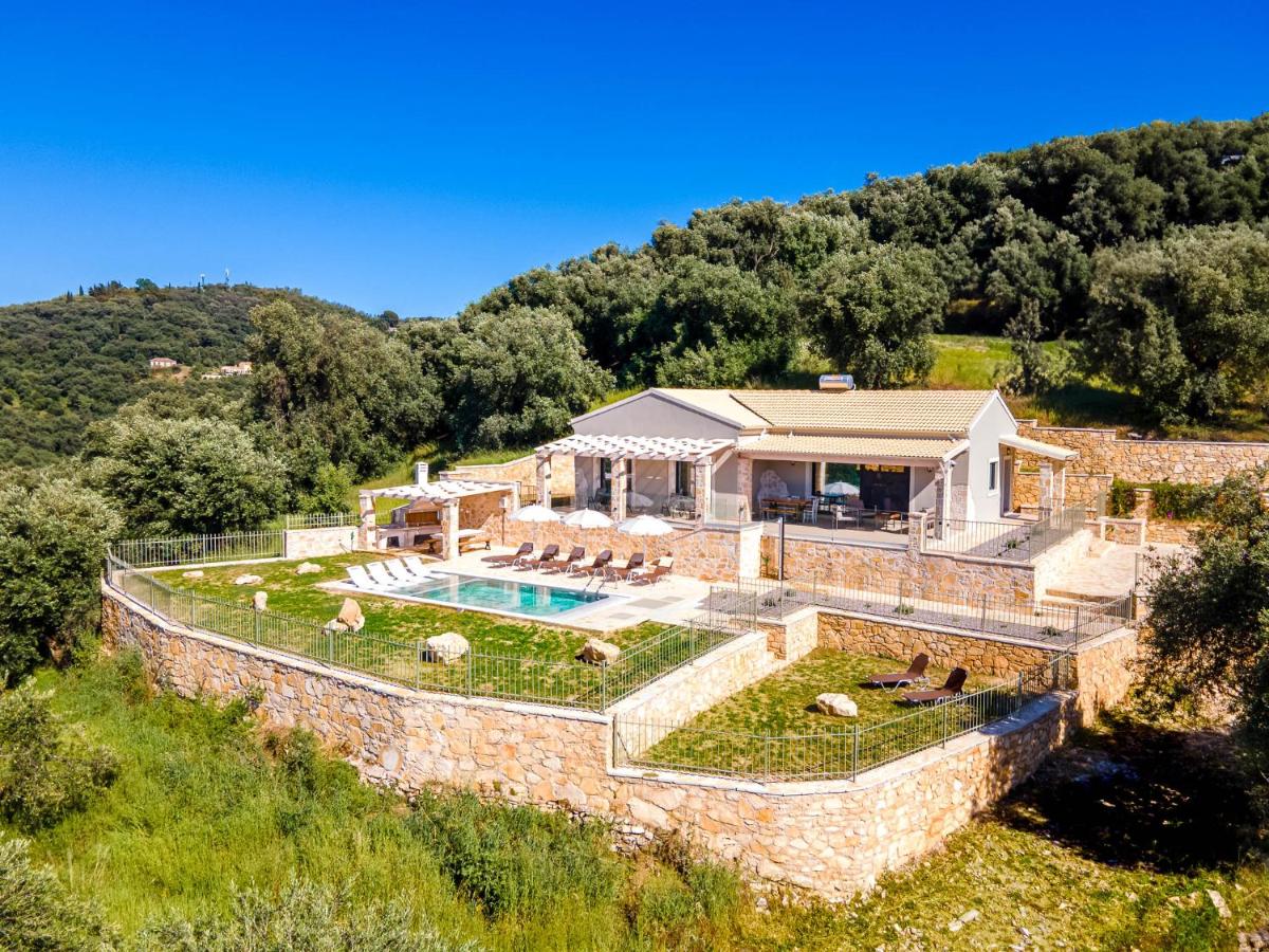 Villa Deos - Sea Views - B&B