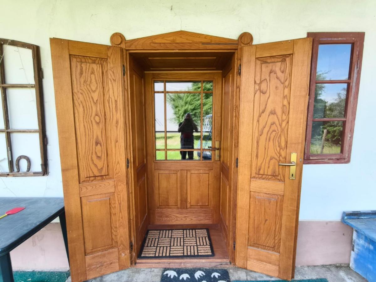 Ubytovací domček u Podhajské - Chambres d’hôtes Levice