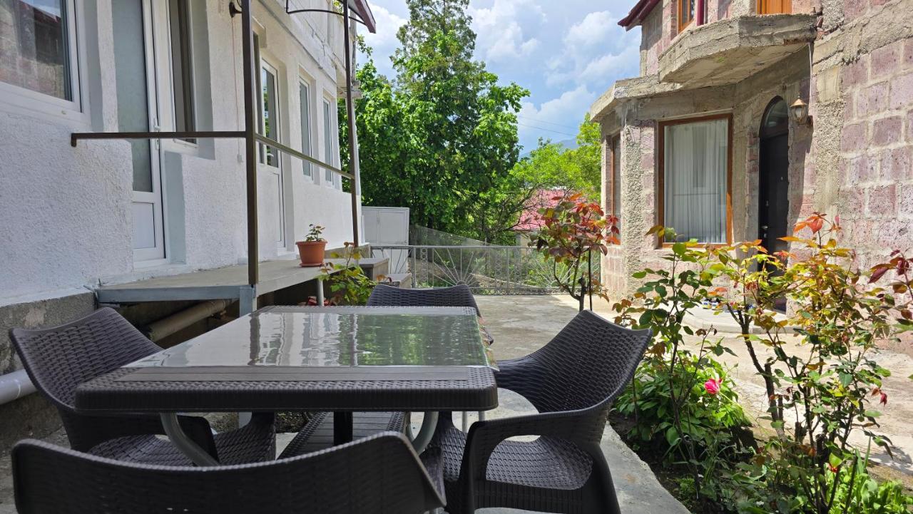 Sanahin OLD&NEW - B&B