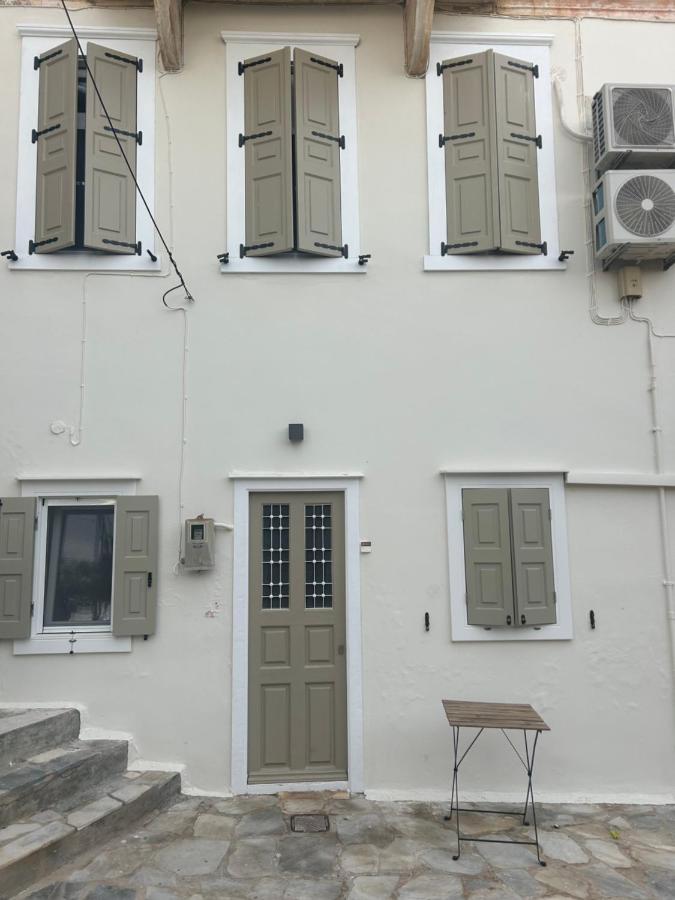 Maison 22, Ermoupolis - B&B Ermoupoli