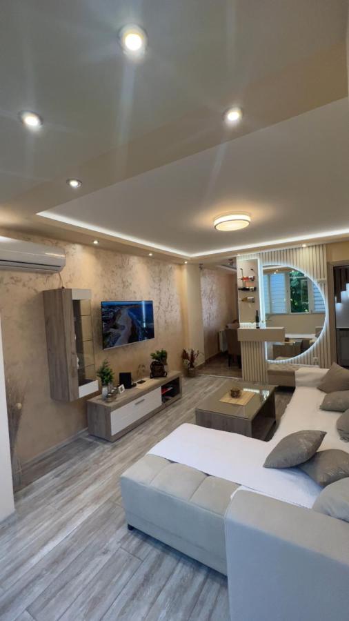 Apartman Trg Lux - B&B