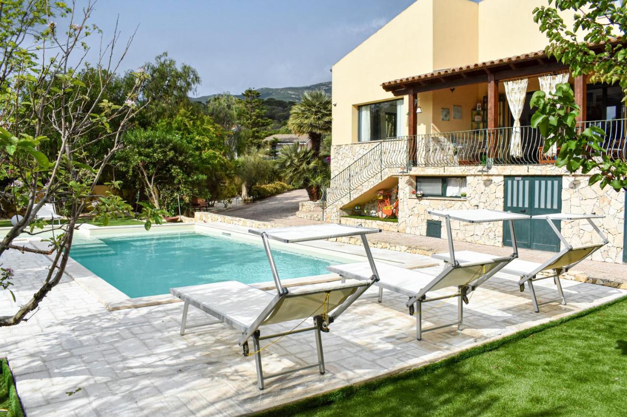 La Villa Incantata - Bed and Breakfast Poggio dei Pini