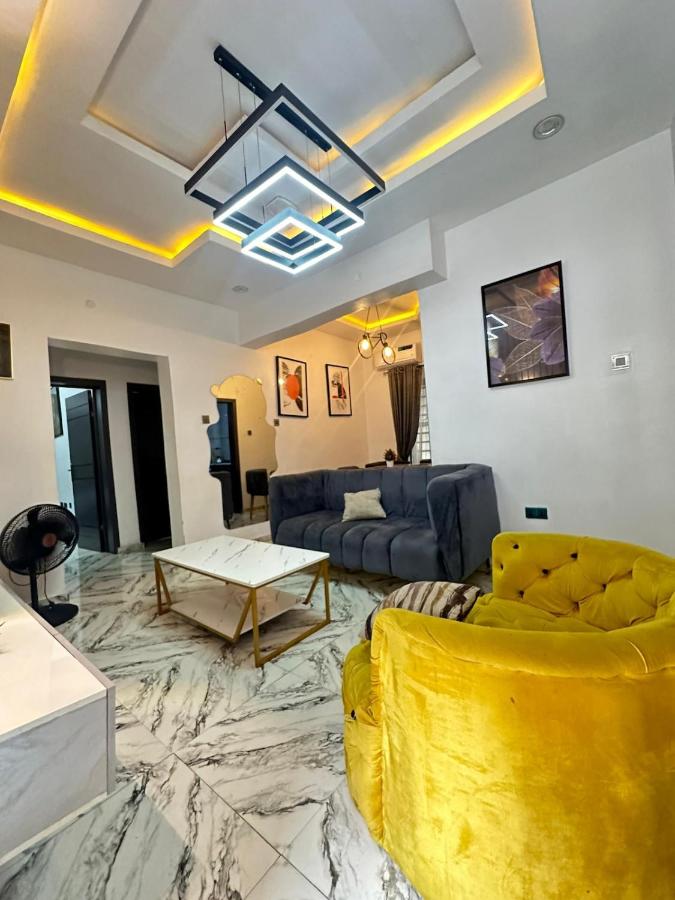 2 BDR Furnished Apt 24h power with pool - B&B