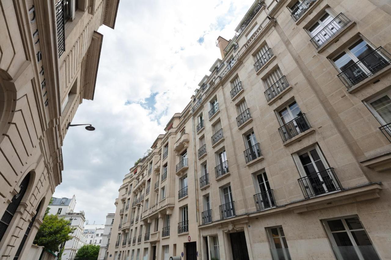 Spacious Apartment - Trocadéro - Chambres d’hôtes