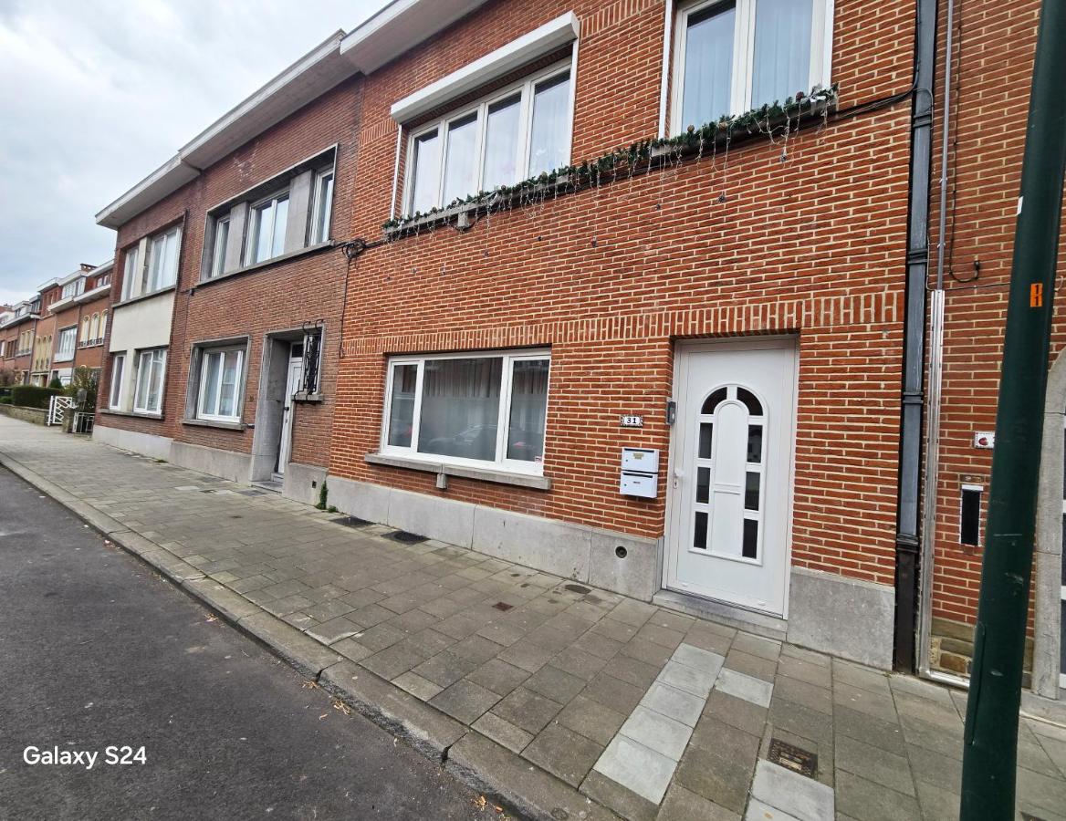Cosy 2 bedroom apartment with private garden - B&B