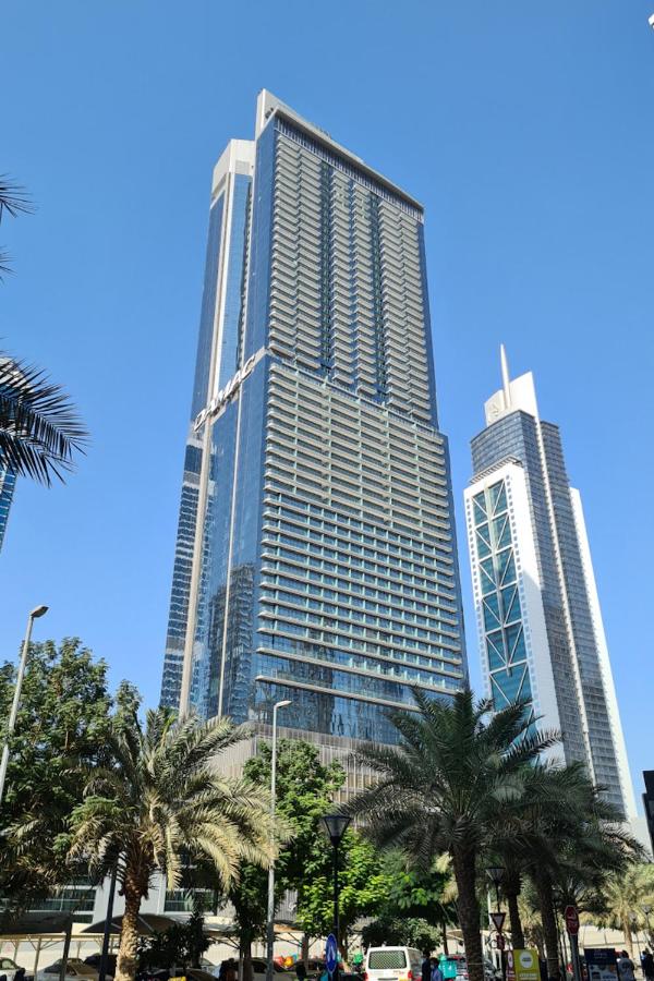 2bd Apartment Paramount Midtown Hotel - 6 guests - Burj views 64th floor infinity pool, King bed - Ferienwohnung