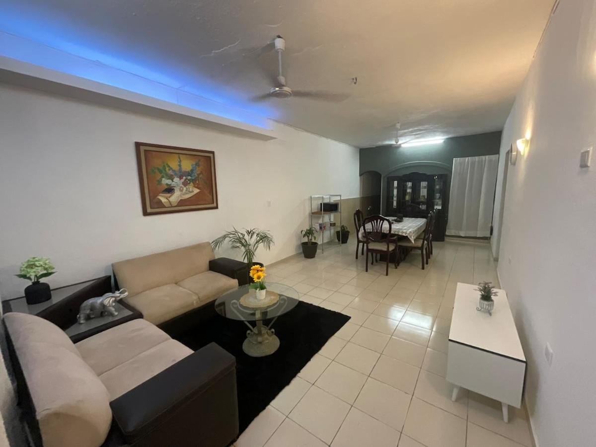 Cómoda y amplia casa 2 recamaras Itzimna - B&B Mérida