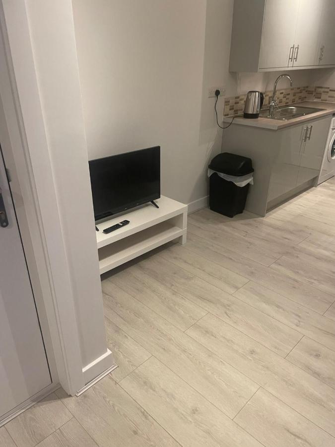 Welcome to Wrexham - Ferienwohnung Rhosllannerchrugog
