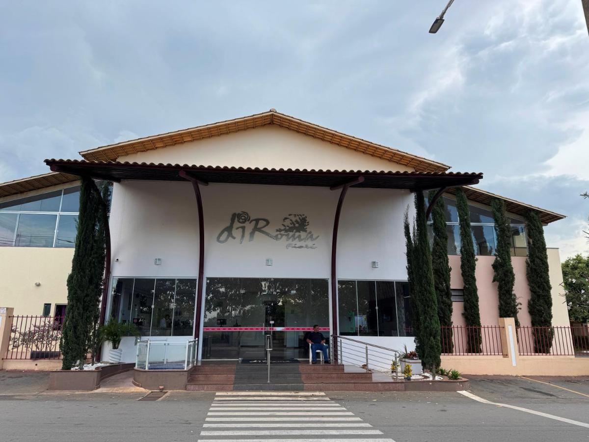 DiRoma Fiori Caldas Novas - YMT - 274 - Bed and Breakfast Caldas Novas