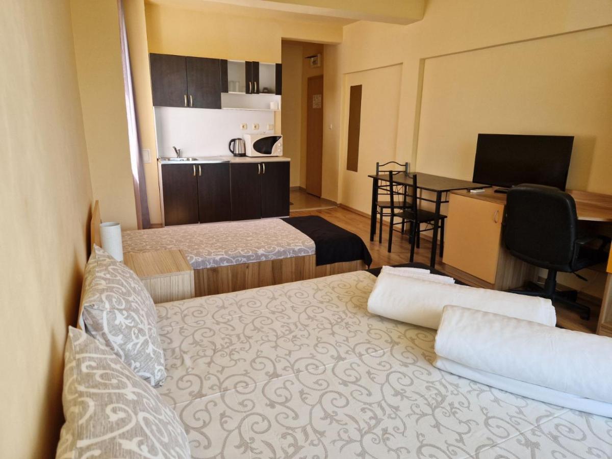 Standaard Driepersoonsstudio