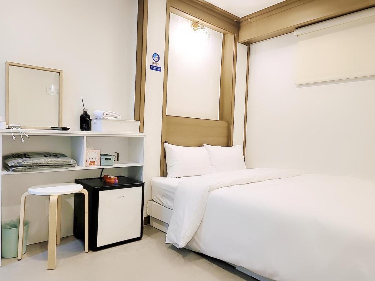 영등포구청역 달모텔 - B&B Seoul