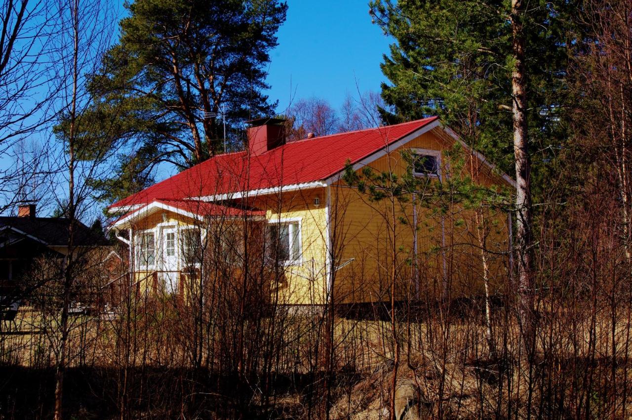 Peaceful house for relaxing - B&B Oulu