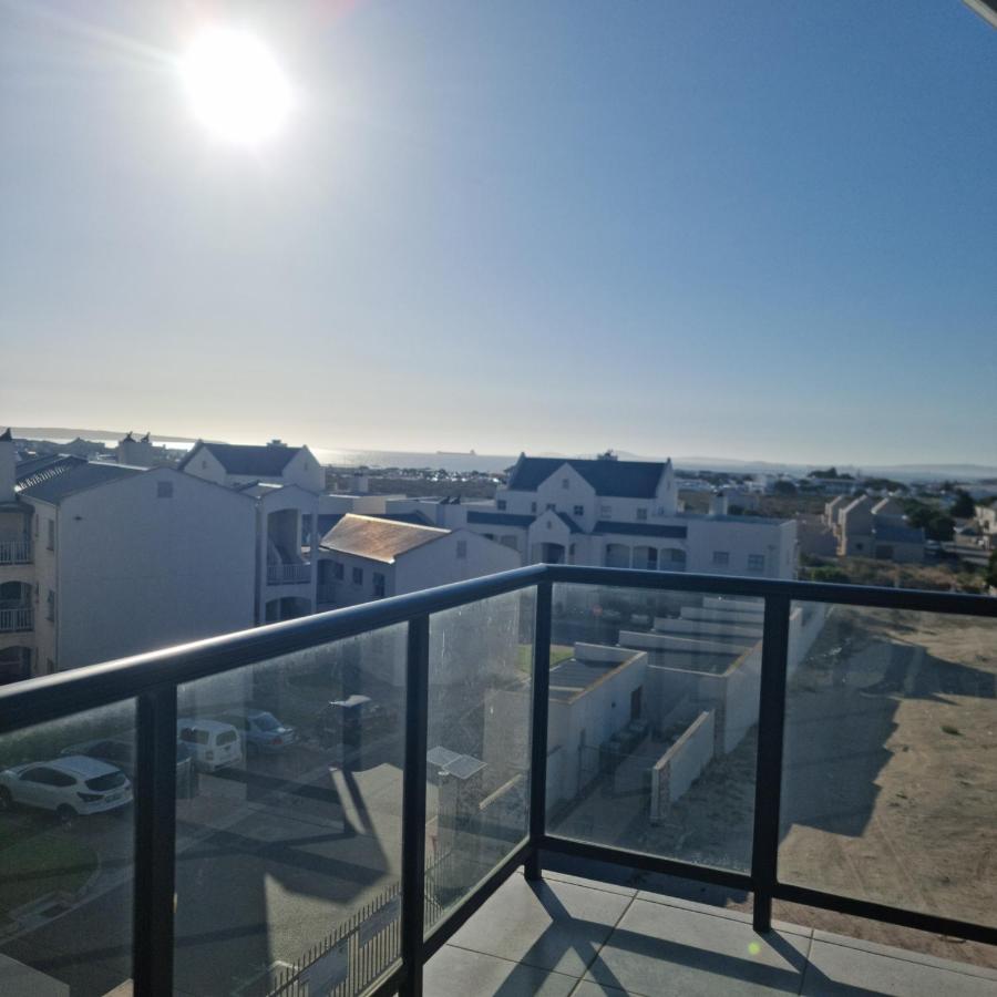 Bright & Stylish Seaside Getaway - B&B Langebaan