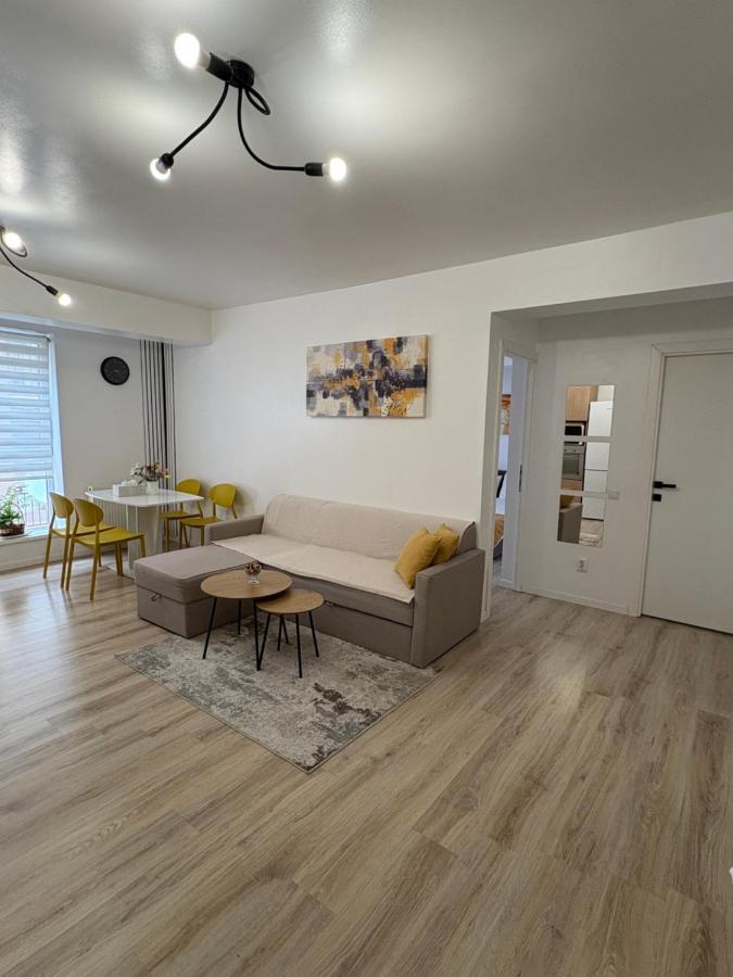 Yellow Apartment - B&B