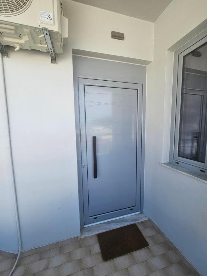 Central square 1 st floor apartment - B&B