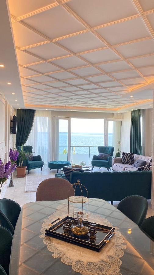 Apartment mit 2 Schlafzimmern und Meerblick