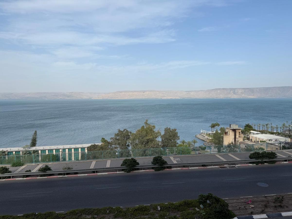 4 Bedroom Garden Apartment with Private Pool