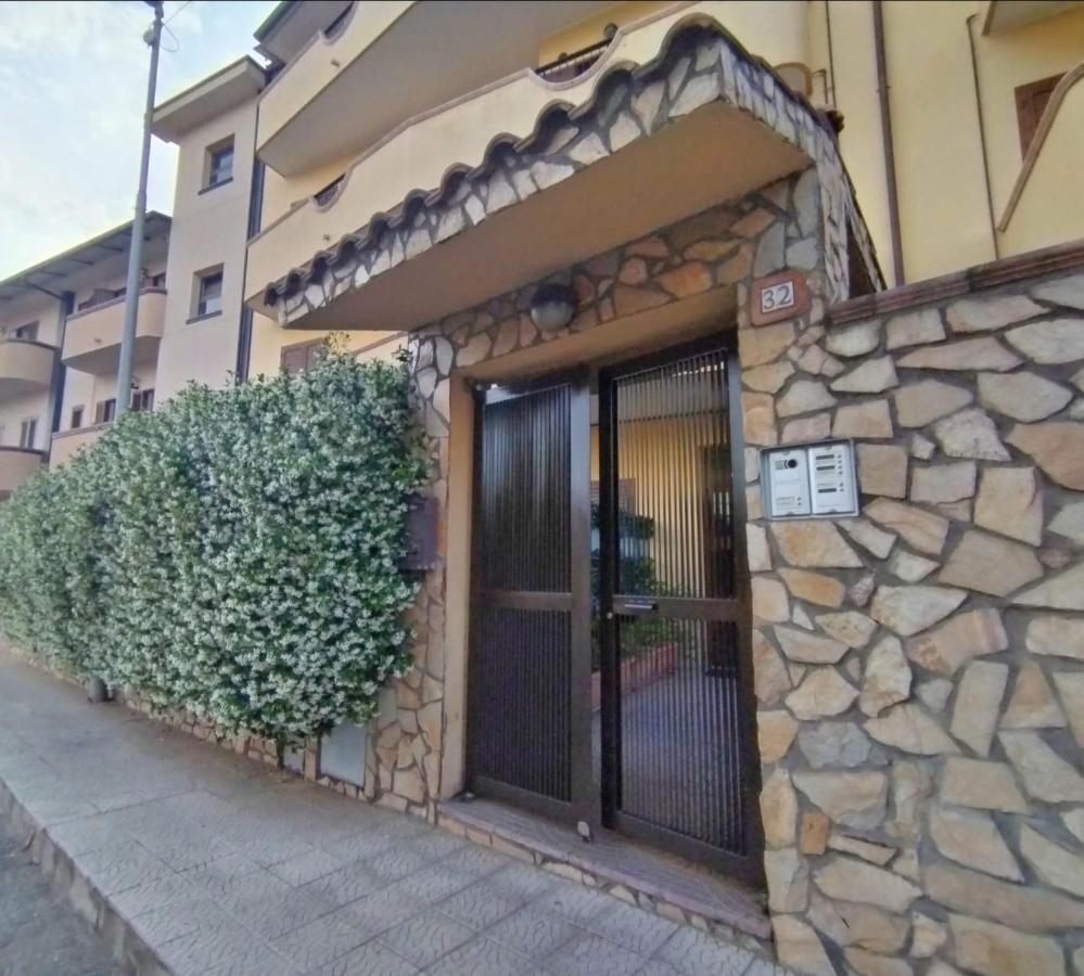 Al Cortiletto 32 - Ferienwohnung Reggio di Calabria