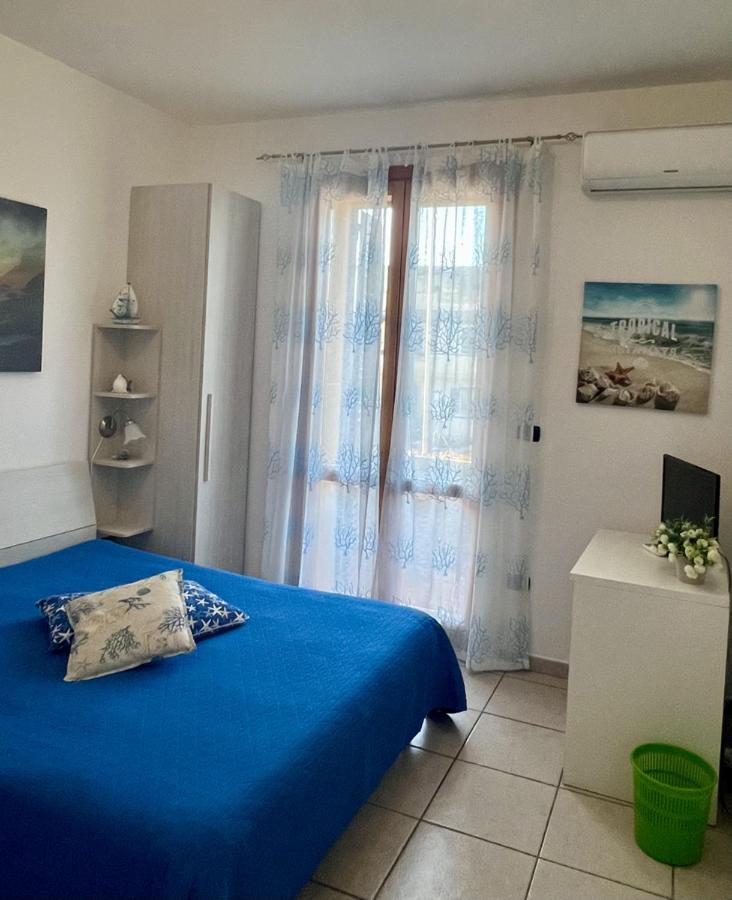 Tweepersoonskamer met een Eigen Externe Badkamer