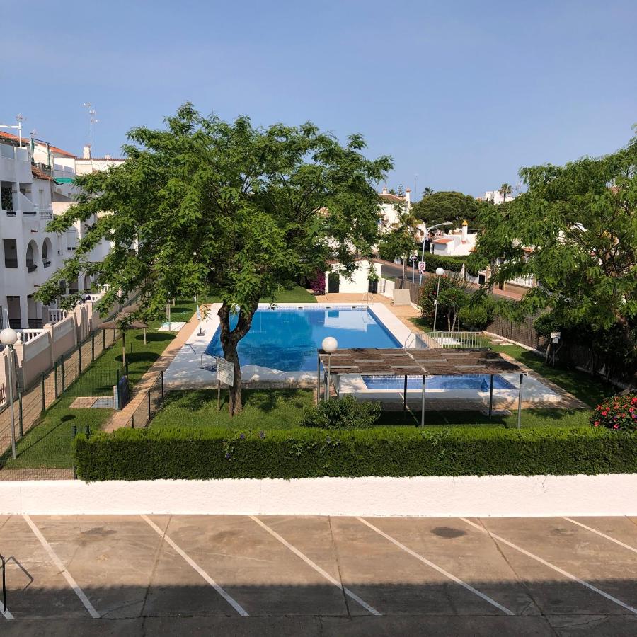 Apartamento Piscina y Sol - Ferienwohnung Matalascañas