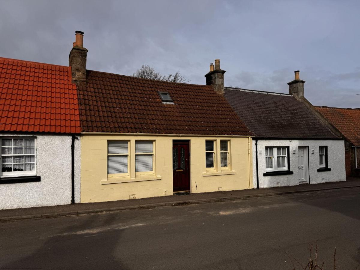 The Yellow Cottage - Ferienwohnung