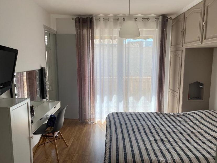 Appartement terrasse Malo à 2 pas de la plage - B&B Dunkerque