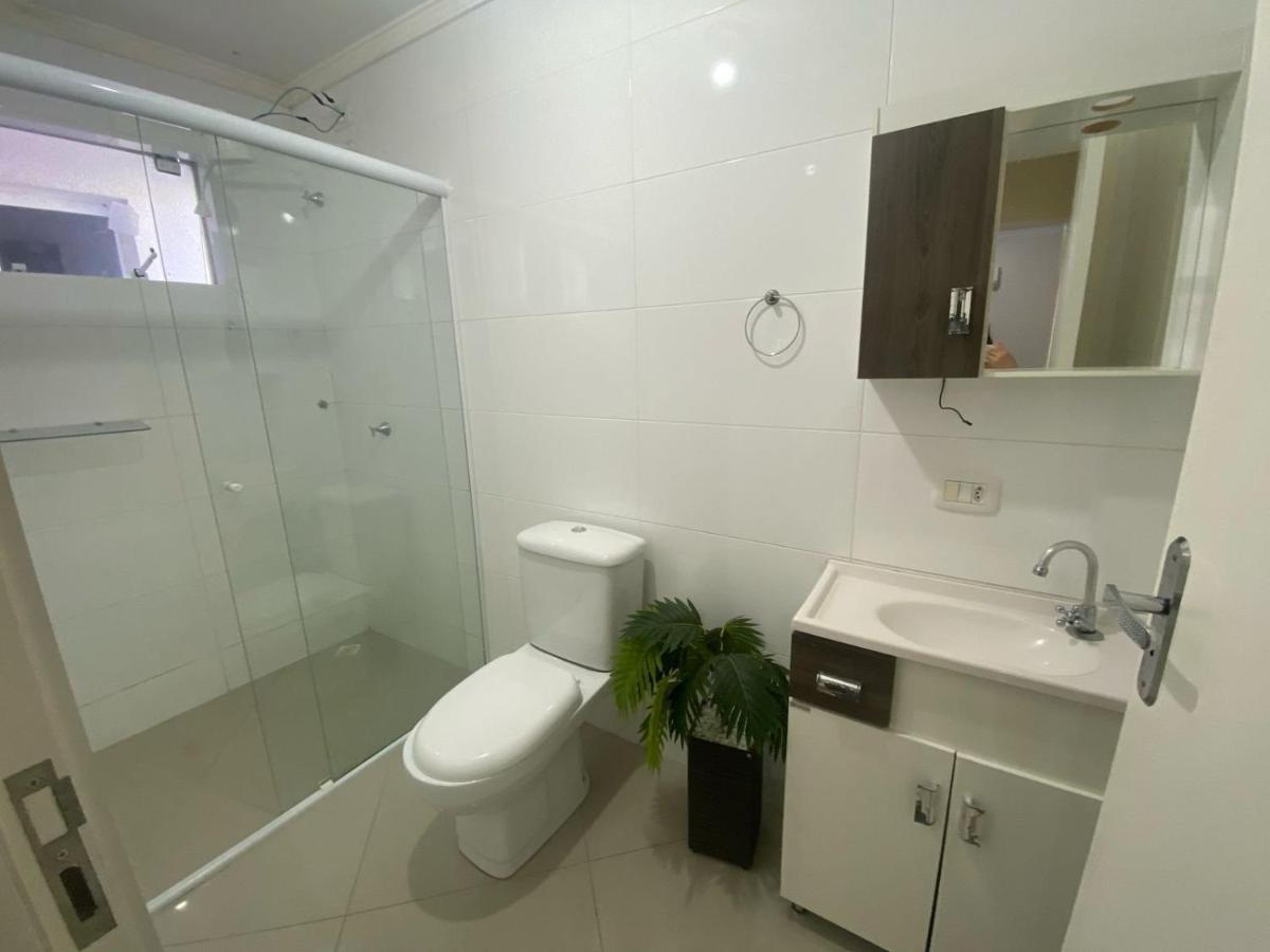 Lindo Apto 404 bem localizado Piratuba SC - Bed and Breakfast