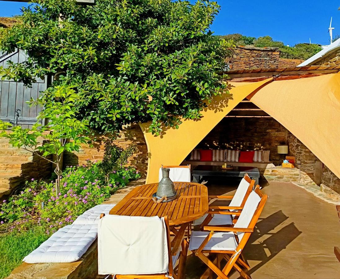 Kalliberry Cycladic Stone House Elissavet with private pool, nice view and fantastic sunsets - Chambres d'hôtes Gávrio