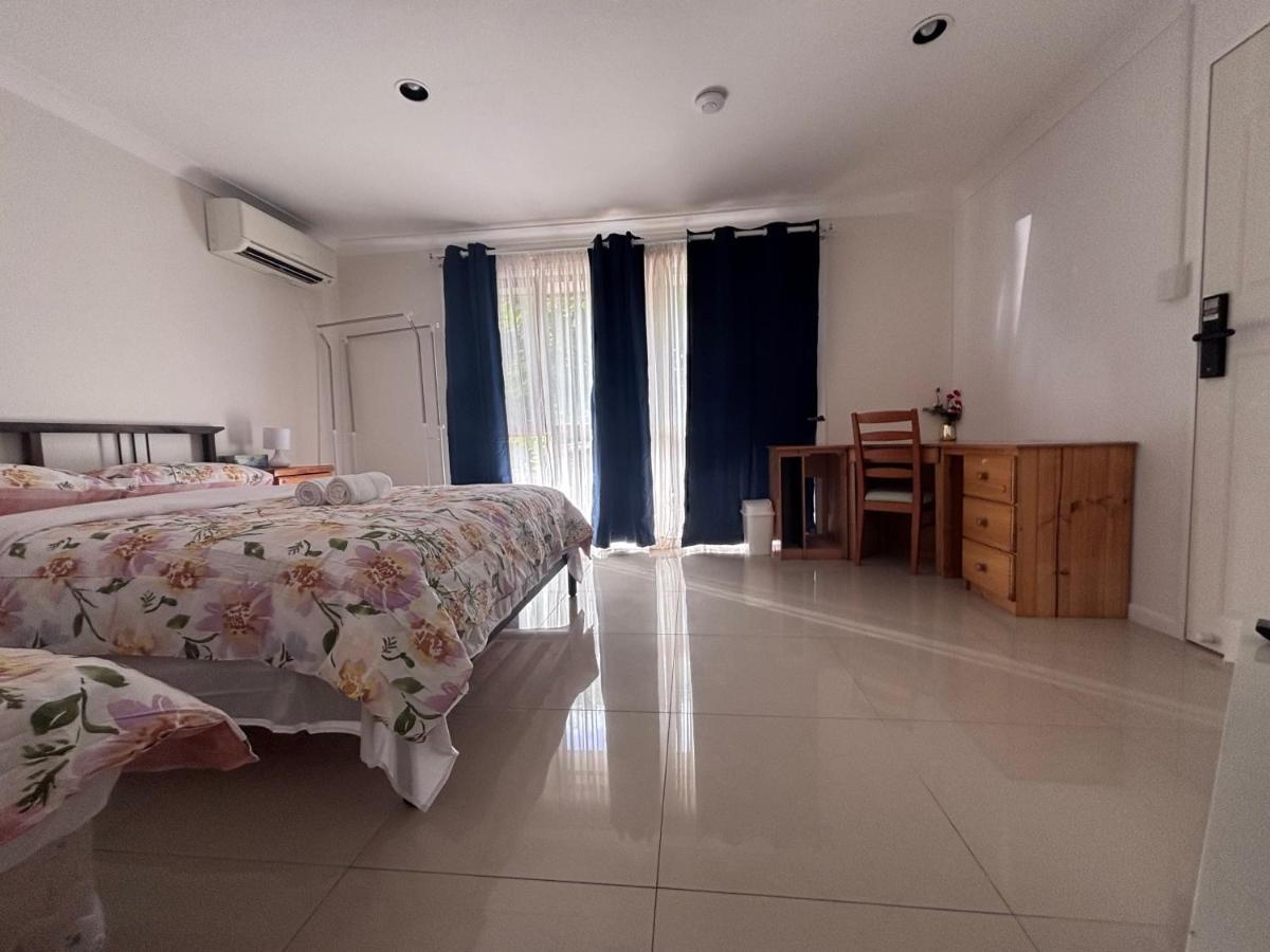 Camera Tripla con Bagno in Comune