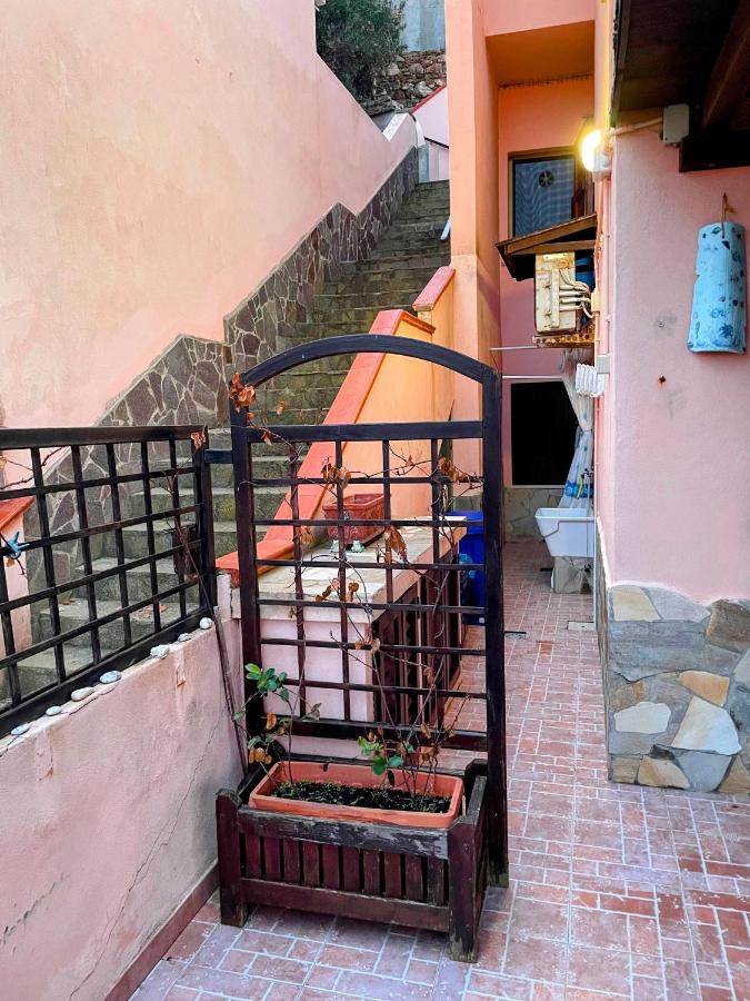 Casa Margot Costa Verde Sardinia - B&B Torre dei Corsari
