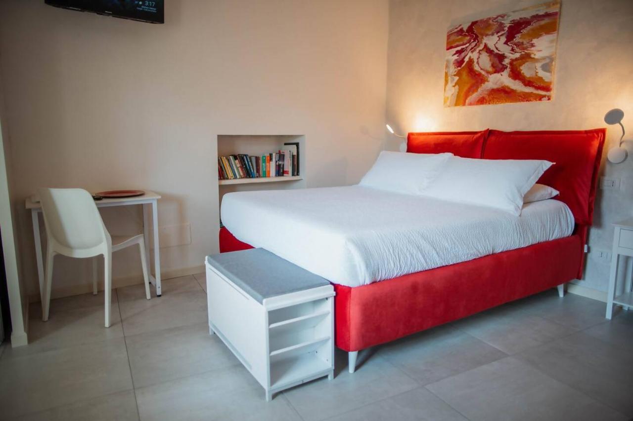 Tra Lago Maggiore e lago dOrta Appartamento FUOCO - B&B
