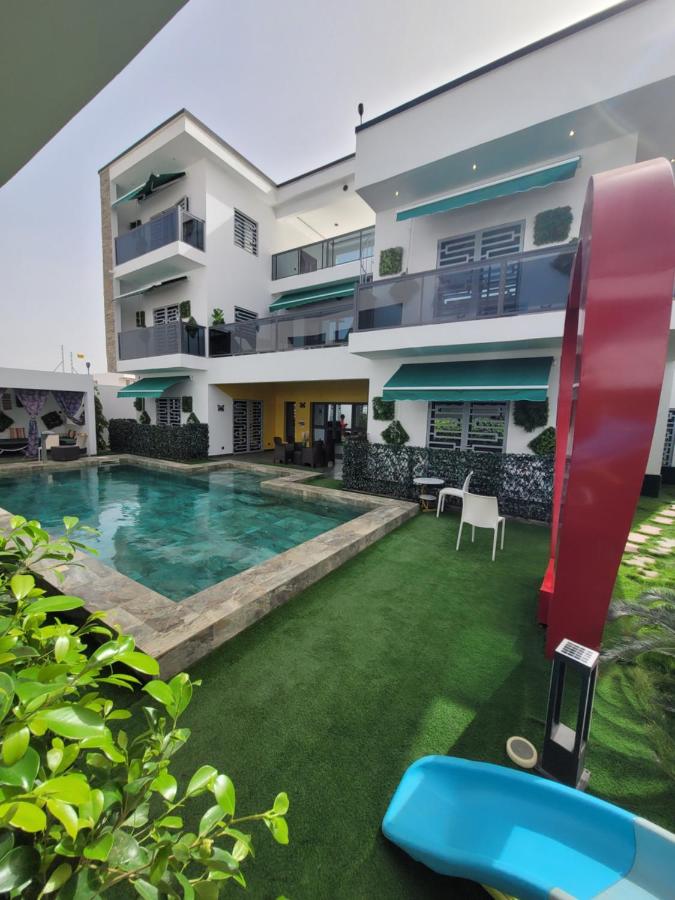 BURJ villa guest house - B&B