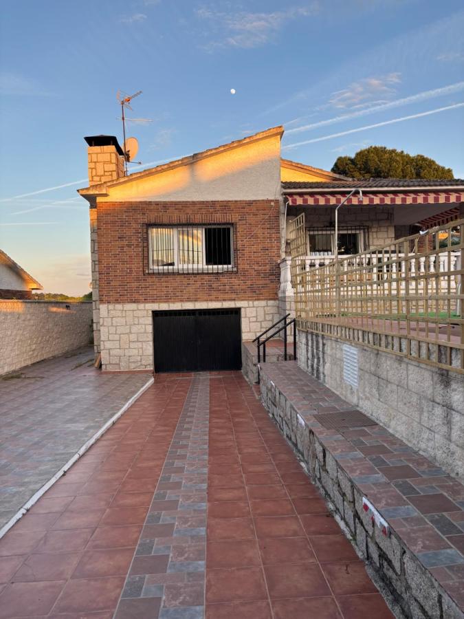 Magnífico chalet con piscina privada y vistas impresionantes - Ferienwohnung Aldea del Fresno